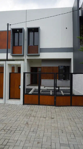 Rumah Baru Siap Huni Komplek PDK Kodau Jatimekar Tol Jatiwarna