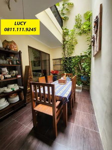 Rumah Cozy Modern di Emerald Residence Bintaro 12212-TD