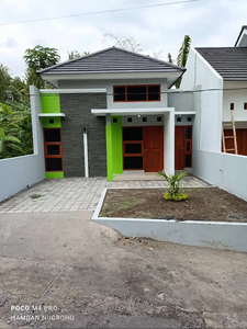 Rumah dekat Kampus UMBY Siap Huni di Jl Wates KM 10 Sedayu Bantul