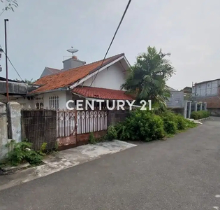 Rumah Lama Hitung Tanah Di Komplek Daerah Johar Baru