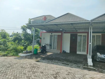 Rumah modern dibelakang RS Ketileng ,Semarang timut