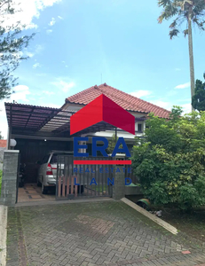 Rumah Modern Minimalis di Villa Puncak Tidar