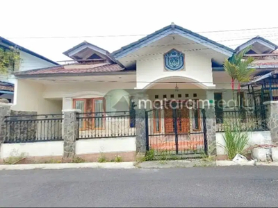 Sewa Rumah Murah Dan Besar di Dago