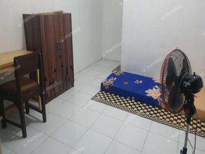 Kost Giri Kramatjati Jakarta Timur