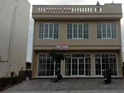 3 Units Shophouses For Rent in Prime Kerobokan Kelod, Kuta