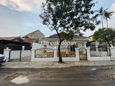 Assalamualaikum Dikontrakan rumah klasik dan elegan