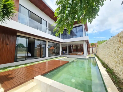 Brand New Modern Villa di Munggu dekat Canggu