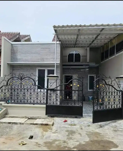 Di jual rumah 1,5 lantai perumahan Banjar Wijaya Cipondoh kota tgr