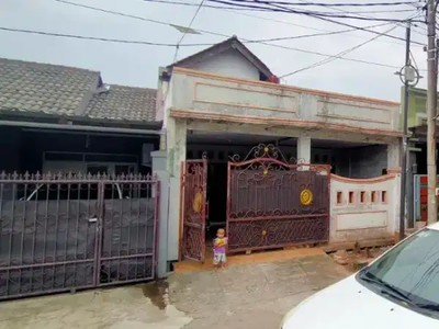 Di jual rumah bagus dalam cluster di taman kebalen bekasi