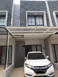 Di jual rumah murah dalam cluster 2 lantai di jln juanda depok