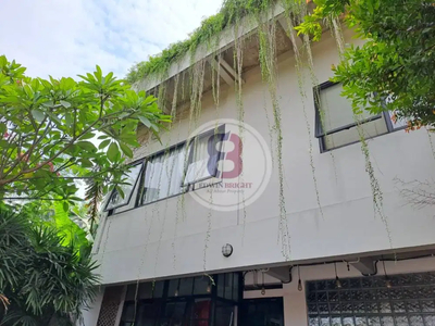 Dijual Cepat rumah cantik modern di Ciputat dkt stasiun Jurang Mangu