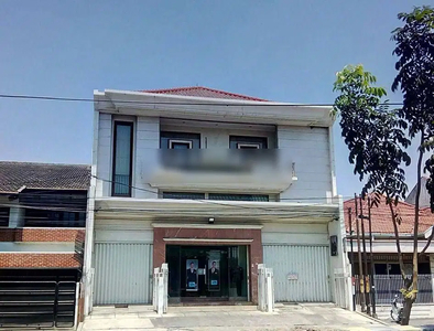 Dijual Rumah 3 Lantai Bagus SHM Jln. Mayjen Sutoyo, Semarang