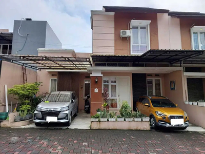 DIJUAL RUMAH CANTIK FULL FURNITURE DEKAT KAMPUS UNRIYO TAJEM SLEMAN