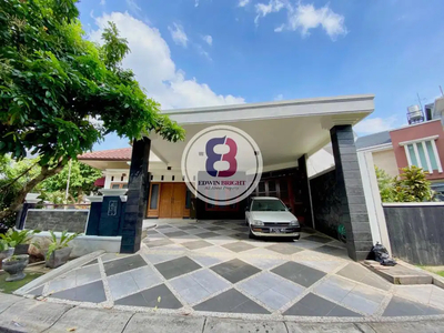 Dijual rumah cantik Luas Strategis di Kawasan Premium di Bintaro 9