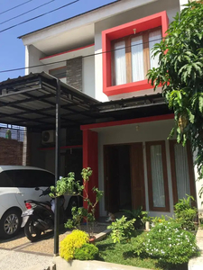 Dijual rumah dekat pintu tol brigif