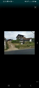 Dijual rumah villa 3 lantai di jalan raya wisata lembang 3 jt permeter