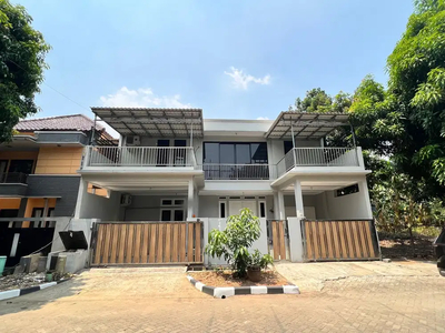 Dijual Rumah Luas di Perum Taman Villa Baru, Pekayon Jaya, Bekasi