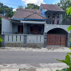Dijual Rumah Nyaman Luas Terawat Siap Huni di Sleman Jalan Kaliurang