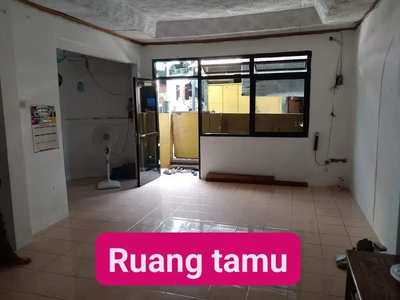 Dijual Rumah tua hitung tanah di Rawamangun