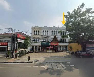Disewakan Ruko 3,5 Lantai di Jl.Pemuda, Rawamangun, Jakarta Timur