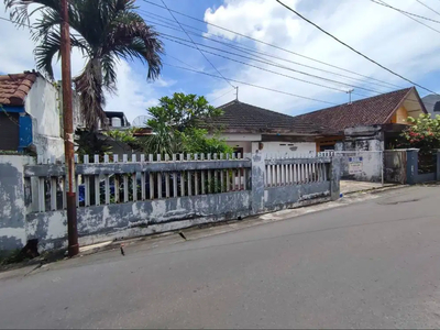 Gudang Luas Lokasi Strategis Daerah Laksda Adi Sucipto Malang Kota