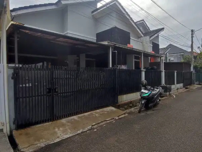 Jarang ada Rumah siap huni di komplek elite sariwangi dkt polban