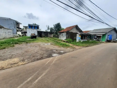 Jual Rumah Hitung Tanah nya Aja Lokasi Pinggir Jln Dekat Tol Cimanggis