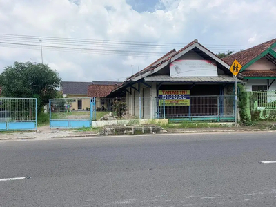 Jual Tanah Free Bangunan Toko Luas 630m2 dekat Kertajati, Majalengka