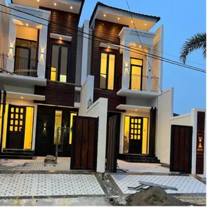 Ready New Rumah di Ketintang Surabaya Selatan