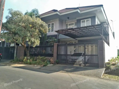 Rumah 2 Lantai Minimalis Modern Bagus Strategis Di Bukit Dieng Malang