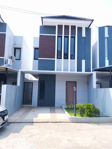 Rumah Baru 2 lantai di jl.karya lubang buaya - Jakarta timur