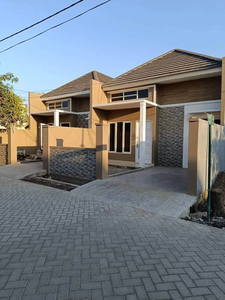 Rumah baru siap huni Pepe Sedati dekat bandara Juanda