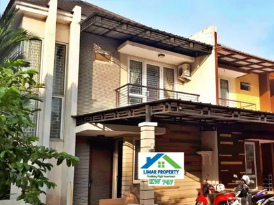 Rumah cantik 2 lantai di perumahan kota wisata Cibubur dijual