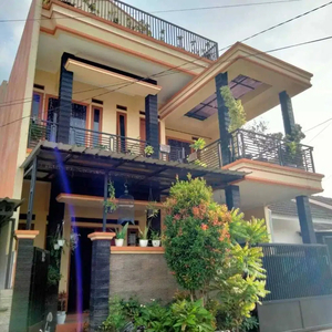 Rumah Cantik Modern Di Kopo