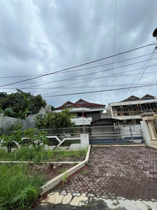 Rumah Dijual Butuh Renovasi Lokasi Perum Puri Anjasmoro Semarang