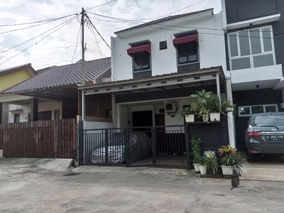 Rumah Dijual Cluster Dua Lantai di Kodau Dekat Tol Jatiwarna Bekasi