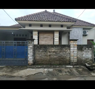 Rumah dijual Perum Tasikmadu