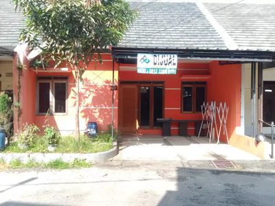 Rumah dijual Siap Huni di Komplek Cipadung dekat kampus UIN Bandung