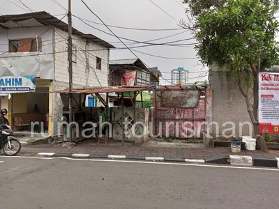 Rumah hitung Tanah Lokasi Strategis di Benhil Jakarta Pusat