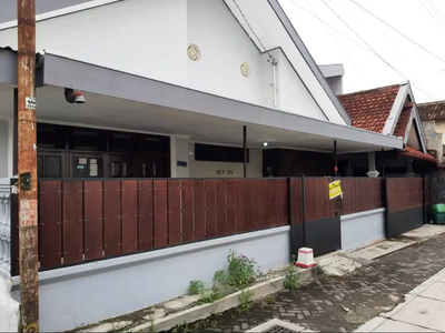 Rumah Induk dan Kost aktif di Pusat Kota Yogyakarta