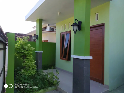 Rumah Jogja Minimalis dijual di Utara Pasar Godean