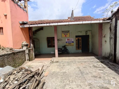 Rumah kos 12 pintu kompleks kampus UNSOED Purwokerto