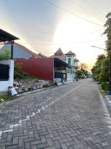 Rumah Kost Kondisi Baru Lokasi Kebraon Surabaya