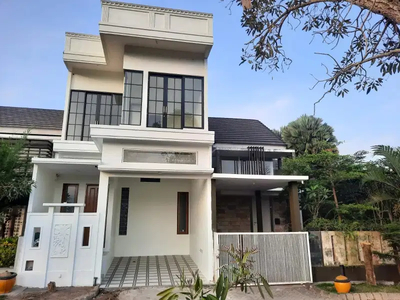 Rumah Mewah di Kawasan De Casablanca Malang