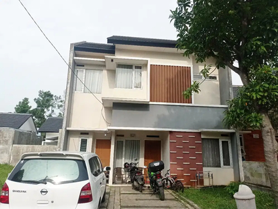 Rumah Minimalis 2 Lantai Daerah Cisaranten Kulon Arcamanik Bandung SHM