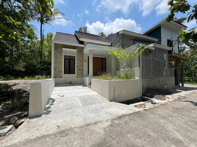Rumah Modern Siap Huni dekat Kampus Mercubuana Yogyakarta