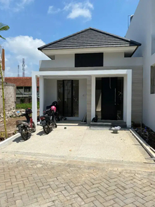 Rumah Murah Mewah Panorama Pegunungan Udara Sejuk di Banyumanik