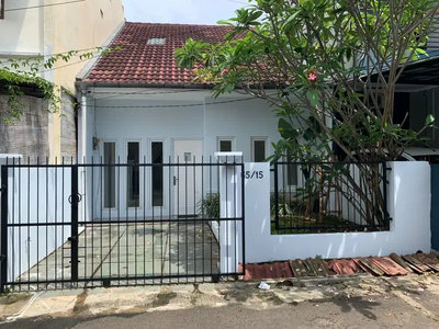 rumah second siap huni di Villa Dago Tol Ciputat