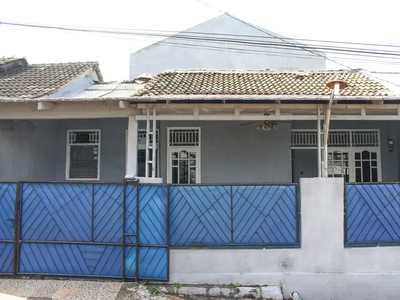 Rumah SHM Bebas Banjir di Perum Bumi Sawangan Indah Harga Nego J-21649