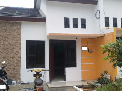 Rumah SHM di Jalan Jagawana dekat Stasiun Cikarang Siap KPR J-21778